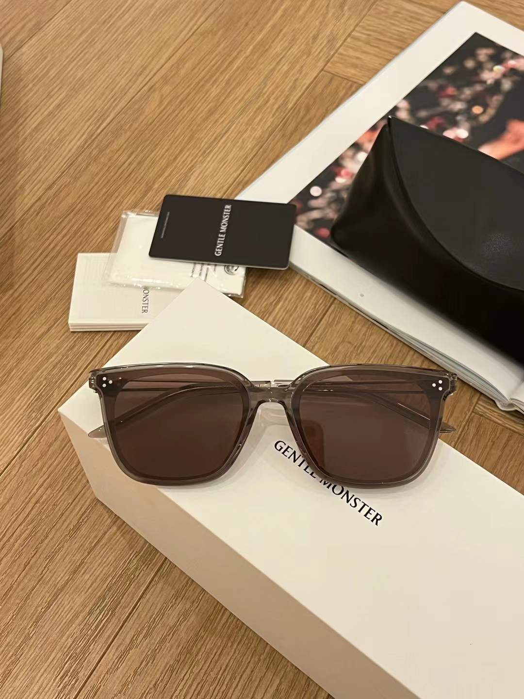 Premium Square Frame Sunglasses by Gentle Monster
